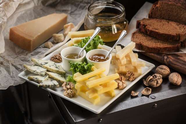 Отель Bastille Hotel Yerevan Ереван-27