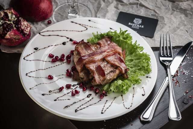 Отель Bastille Hotel Yerevan Ереван-28