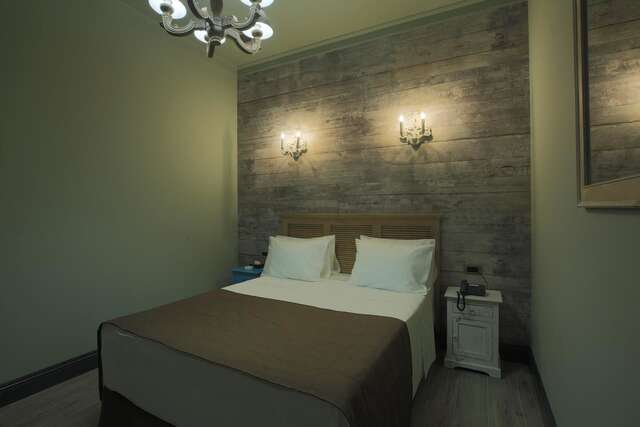 Отель Bastille Hotel Yerevan Ереван-5
